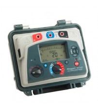 MIT1025-UK Insulation Tester 10kV IRT, IR, IR(t), DAR, PI, DD, SV, Ramp, USB, UK plug 1001-943 Megger